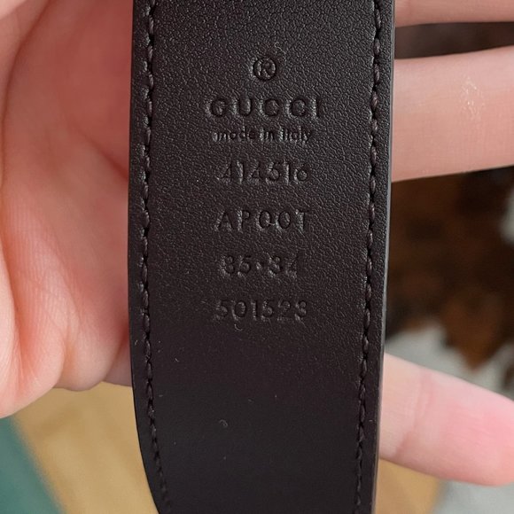 Gucci Dark Brown Leather Belt w double 'G' Buckle - Picture 2 of 4
